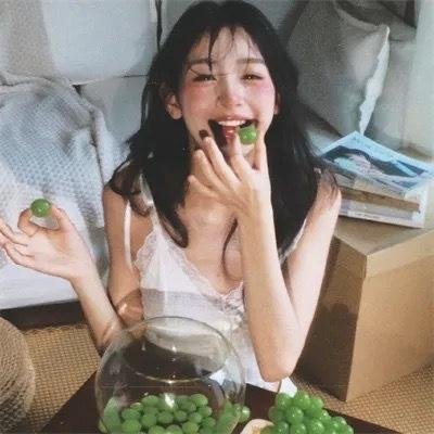 危机密布